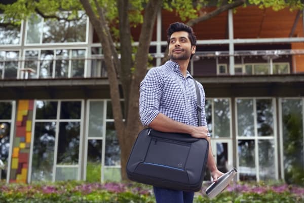 HP Recycled-serie 15,6 tums toppmatad väska