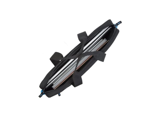 Rivacase 8037, koffert, 39,6 cm (15,6"), skulderstropp, 470 g