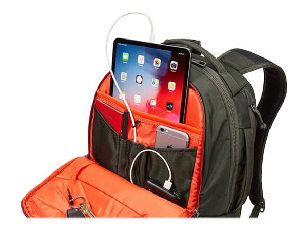 Thule Subterra TSLB-317 - Ryggsäck för bärbar dator - 15.6" - mörk skog