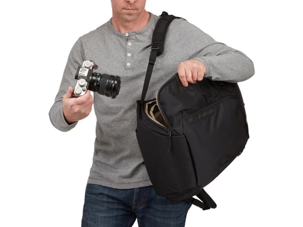 Thule Covert DSLR-reppu 24L. Lajittele