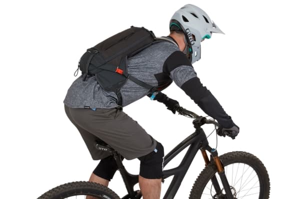 Thule 3203796, Nylon