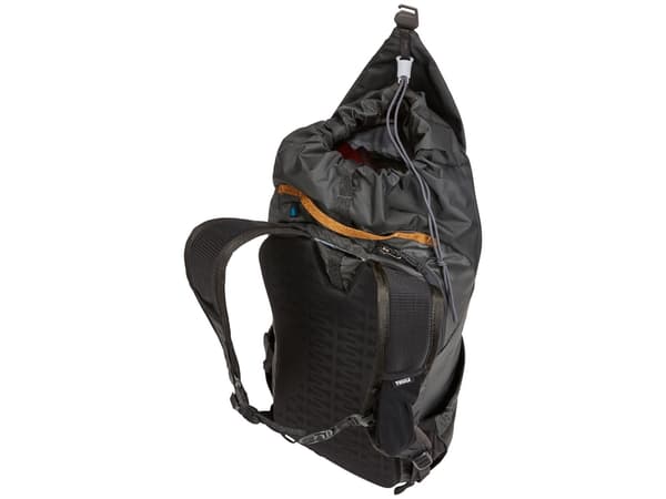 Thule Stir 20L. Wood Thrush