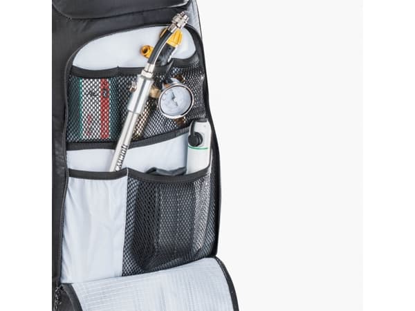 EVOC FR Trail Blackline 20