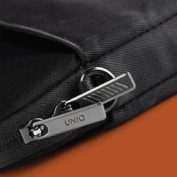 UNIQ Datorfodral 16'' Torba Stockholm - Midnight Svart