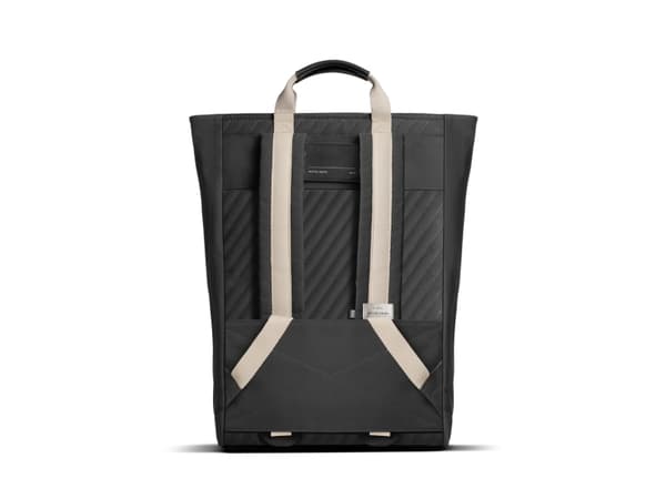 Native Union BACKPACK-BLK, By, Unisex, 40,6 cm (16"), Rom til Notebook, Stoff, Polyetylentereftalat (PET), Resirkulert plast