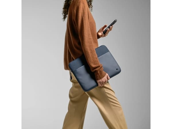Incase A.R.C. Sleeve for With ReSpun 100% Recycled Polyester for 16-inch Laptop (M1-M4, 2021-2024), Sleeve case, 40.6 cm (16")