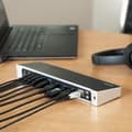 Miniatyrbild 5 av 7: Triple-Video dockningsstation för bärbara datorer
