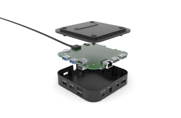 i-tec USB-C dockningsstation för dubbla skärmar (utan strömadapter)