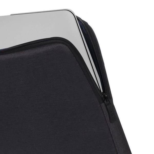 Rivacase - Laptop-sleeve - 13,3 tommer - sort