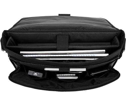 ThinkPad Essential 15.6in Messenger