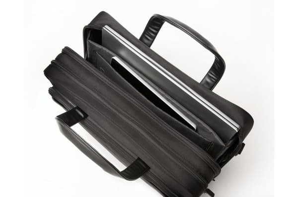 Kensington Contour 2.0 Business Laptopmappe - Velegnet til 15,6 tommer bærbar - Polyester - Holdbart, vandafvisende materiale - Ergonomisk - Sort - 1