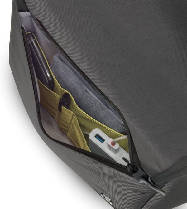 Dicota Eco MOTION 13 - 15,6" notebookväska 39,6 cm (15,6") Ryggsäck Svart