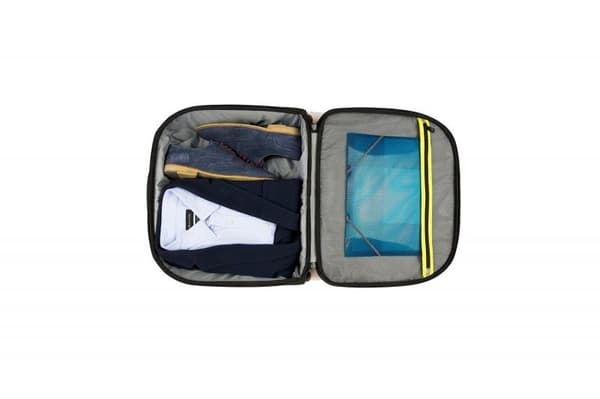 Bakker Elkhuizen TCG717 - Bärväska för notebook - 12" - 17,3" - svart