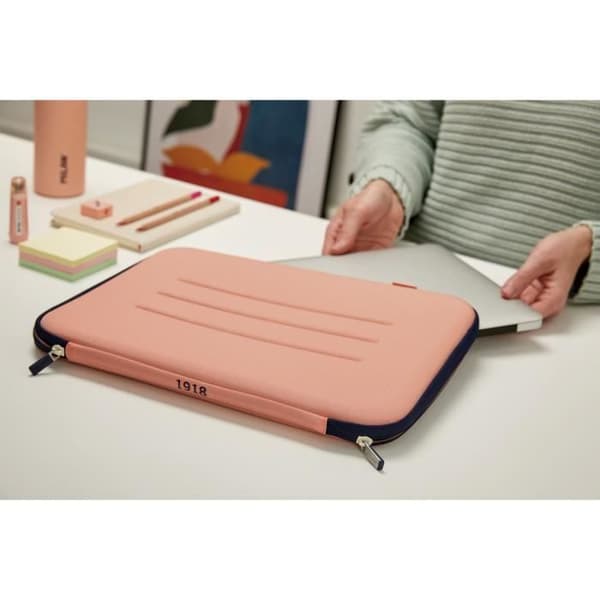 Laptopfodral - MILAN - Serie 1918 - Rosa - S emi-hård - 14 tum