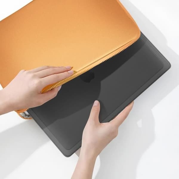 Skyddsfodral för MacBook Air 15 2023 och 2024 Hård Matt Förstärkt Ram Incase Svart