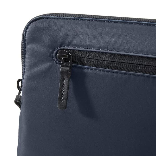 Housse för MacBook Pro 14'' Polyester Vävd Dragkedja Kompakt Woolenex Incase Mörkblå