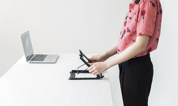 OFFICE Foldable steel laptop/tablet stand 5 adjust 1015"