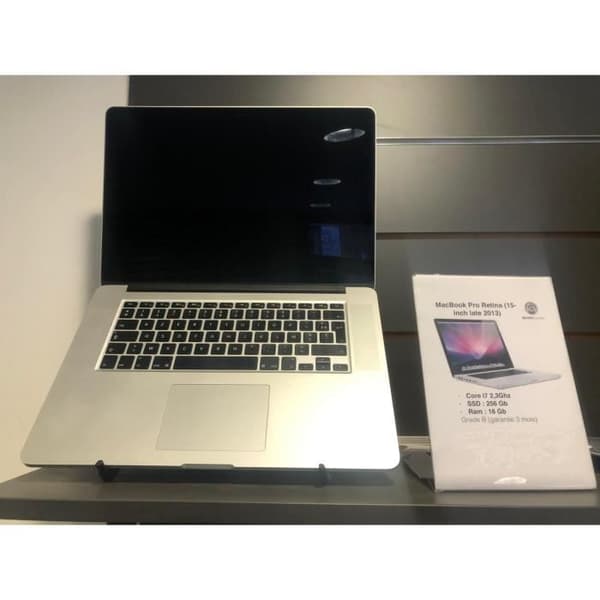 MacBook pro retina 15-tums I7 2,3 Ghz- REFURBISHED