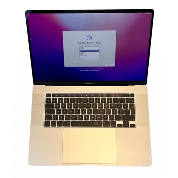 BEGAGNAD MacBook Pro 16-tum 2019 med Touchbar i7 16GB 512GB SSD Silver