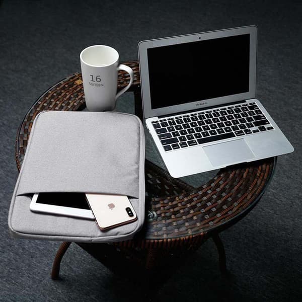 Kannettavan tietokoneen / Tablet Protection Bag 15,6 tuuman Läppärilaukku tapauksessa kangas sametti sisävuori ja osasto Anti-Scratch vetoketju