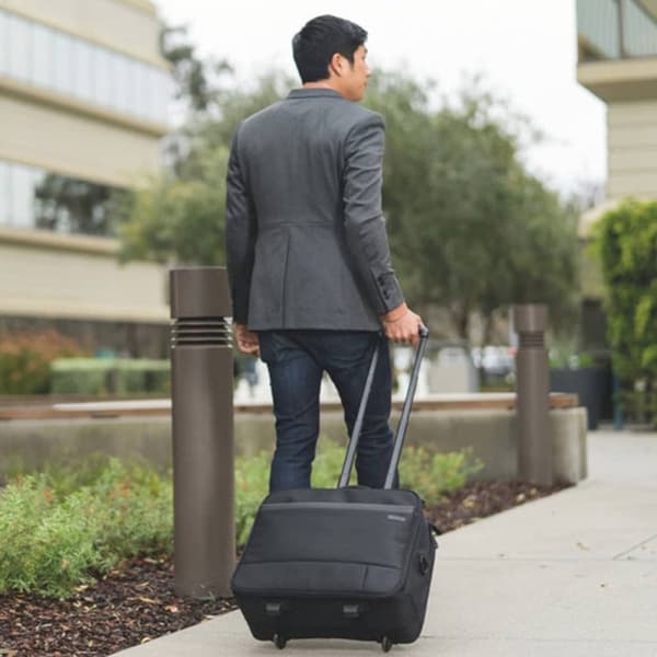 Kensington BusinessRoller Contour2.0 17"