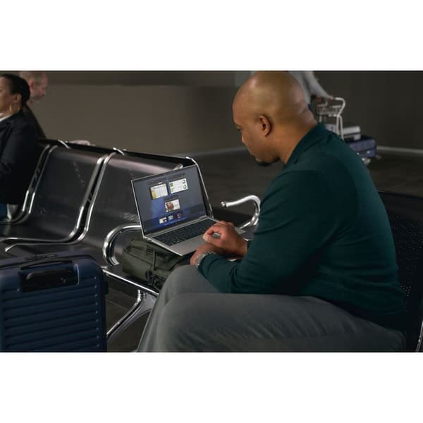 Bærbar computer HP 81A08EA 16" Intel Core i7-1355U 16 GB RAM 512 GB SSD