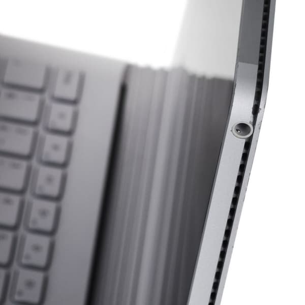 KÄYTETTY Laptop Microsoft LATITUDE 7390 13,3" Intel Core i7-8650U 16 GB RAM 256 GB SSD (Kunnostetut Tuotteet A)