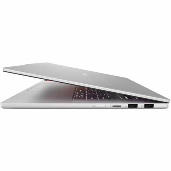 Bärbar dator Lenovo 15,3" AMD Ryzen 7 7735HS 16 GB RAM 1 TB SSD