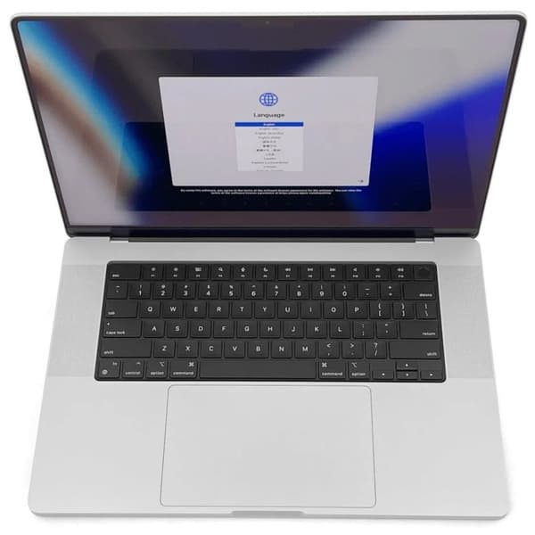Apple MacBook Pro 16" 2023 M3 Pro 12-ytiminen prosessori 18-ytiminen näytönohjain 36 Gt RAM-muistia 512 Gt GB SSD hopea - erittäin hyvässä kunnossa