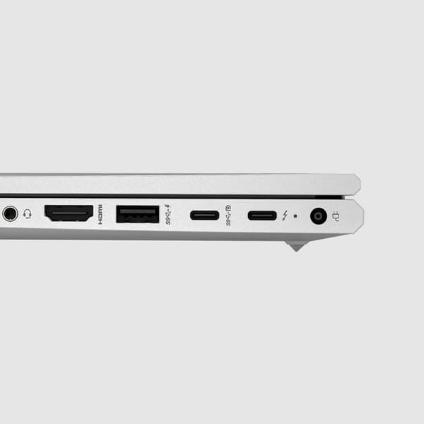 Bärbar dator HP 968M9ET 15,6" Intel Core i5-1335U 16 GB RAM 512 GB SSD