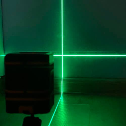 Cruise laser | Selvnivellerende krysslaser | Laserpass med klemstativ 25m