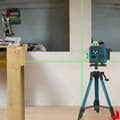 Miniatyrbild 6 av 8: Lasernivå horisontell och vertikal 16-linjers 4D grön digital display med 2 batterier och stativ