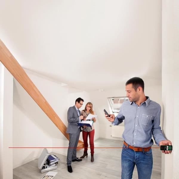 Bosch AdvancedDistance 50 C -laseretäisyysmittari (tarkka etäisyysmittaus jopa 50 metriin asti, kosketusnäyttö, mittaustoiminnot)