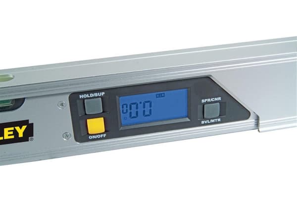 STANLEY ELEKTRONISK VINKEL MED AVLÄSNING 40 cm