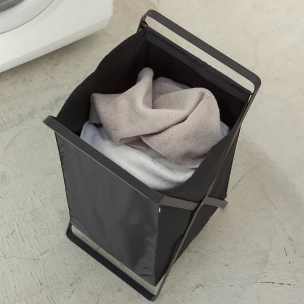 Tornsvart hopfällbar tvättkorg - L30 cm