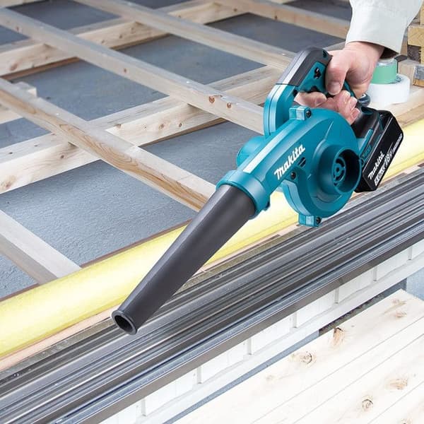 MAKITA 18V vakuumfläkt - utan batteri och laddare DUB185Z