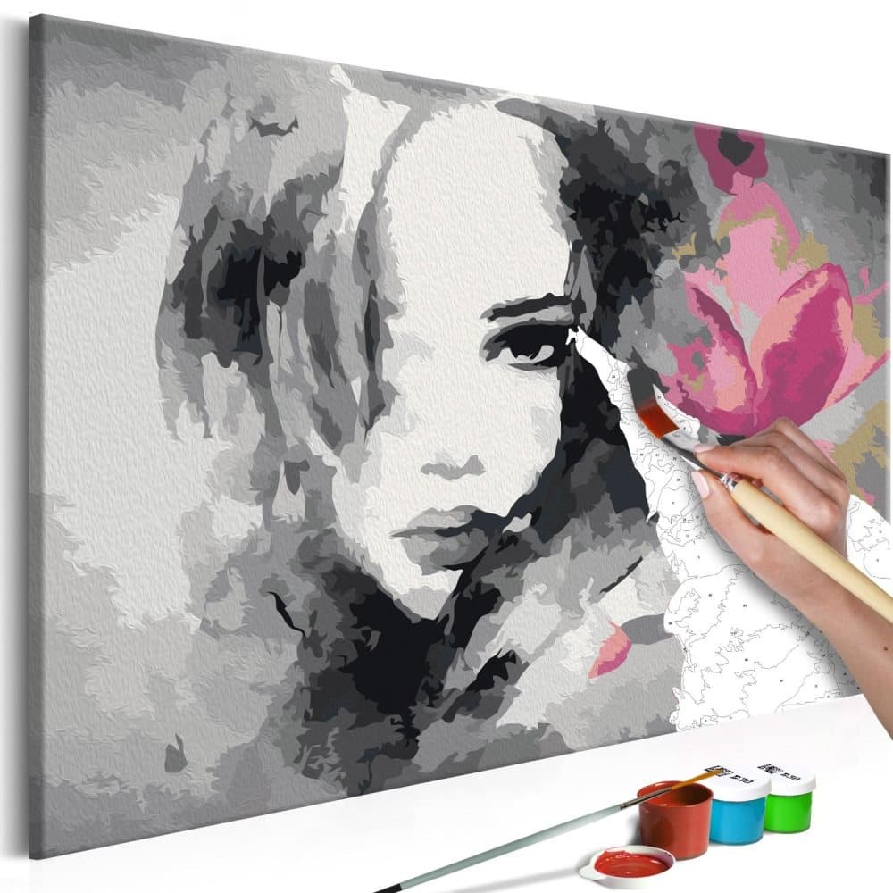 DIY lærred maleri - Black & White Portrait With A Pink Flower