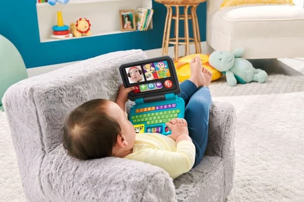 Fisher Price Laugh & Learn Let's Connect Laptop SE