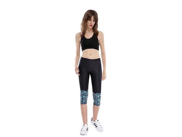 Svarta Capri Leggings med Snäckslasmönster