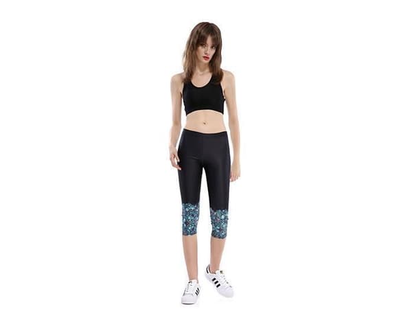 Svarta Capri Leggings med Snäckslasmönster