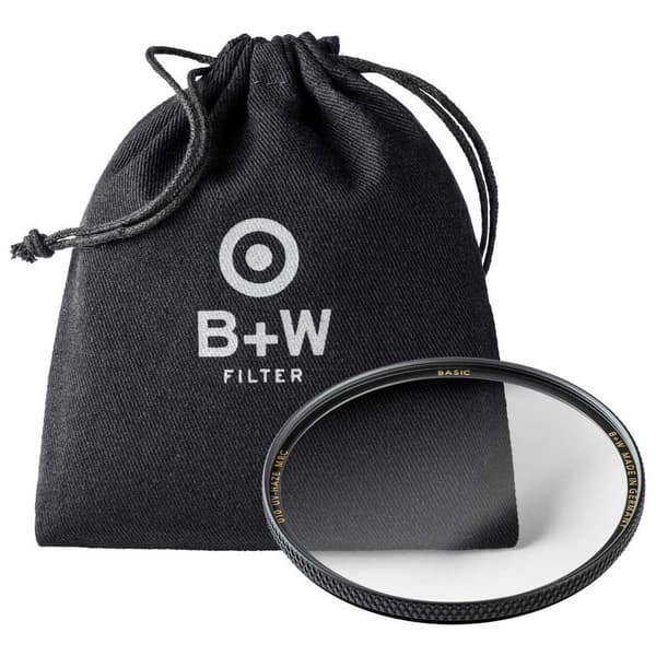 B+w Uv-suodatin Mrc Basic 62 Mm Musta