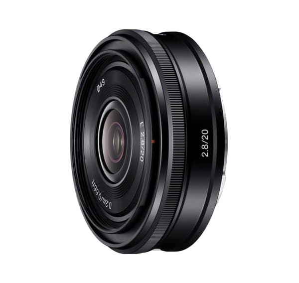Sony E 20mm f/2.8