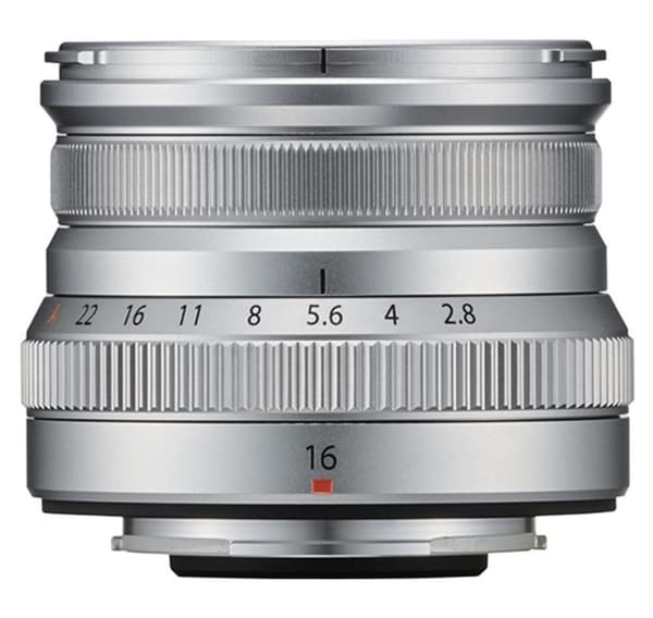 Fujifilm XF 16mm f/2.8 R WR -objektiivi, hopea
