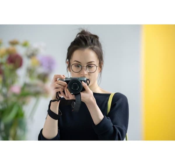 Sony FE 40 mm f/2,5 G objektiv