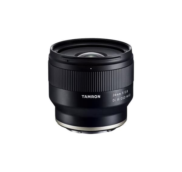 Tamron 24mm f/2.8 Di III OSD-objektiivi Sonylle