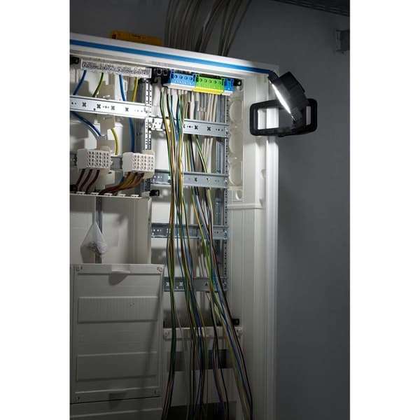 Klembar LED-arbeidslampe 1050 MA (batteri LED-arbeidslampe 10W, 950lm, IP65, 12 timers brenntid, konstruert i Tyskland)