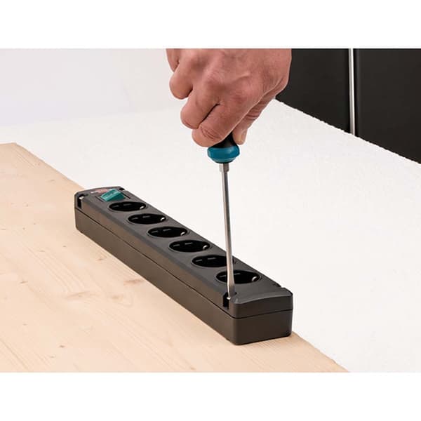 Bremounta jatkopistoke 6-suuntainen musta 3,00 m H05VV-F 3G1.5 TYPE F