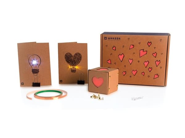 Tape-O-Tronics Craft Box - Hearts Edition