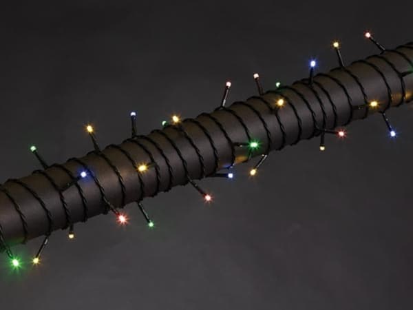 Wega Led - 12 M - 80 flerfärgade lampor - Grön tråd - 24 V