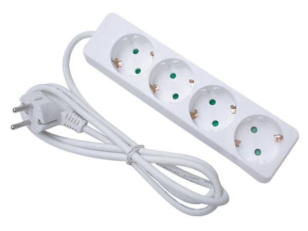 4-vejs stikkontakt - 1,5 M Kabel - Hvid - Schuko